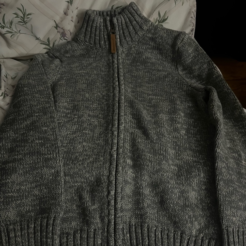 BNWT CARTER BOYS ZIPPERED SWEATER